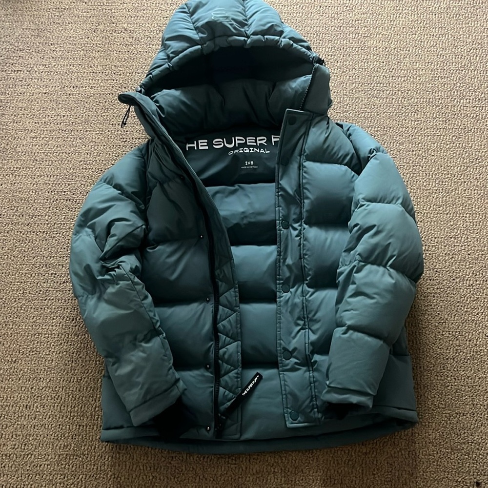 green Aritzia TNA The Super Puff jacket used